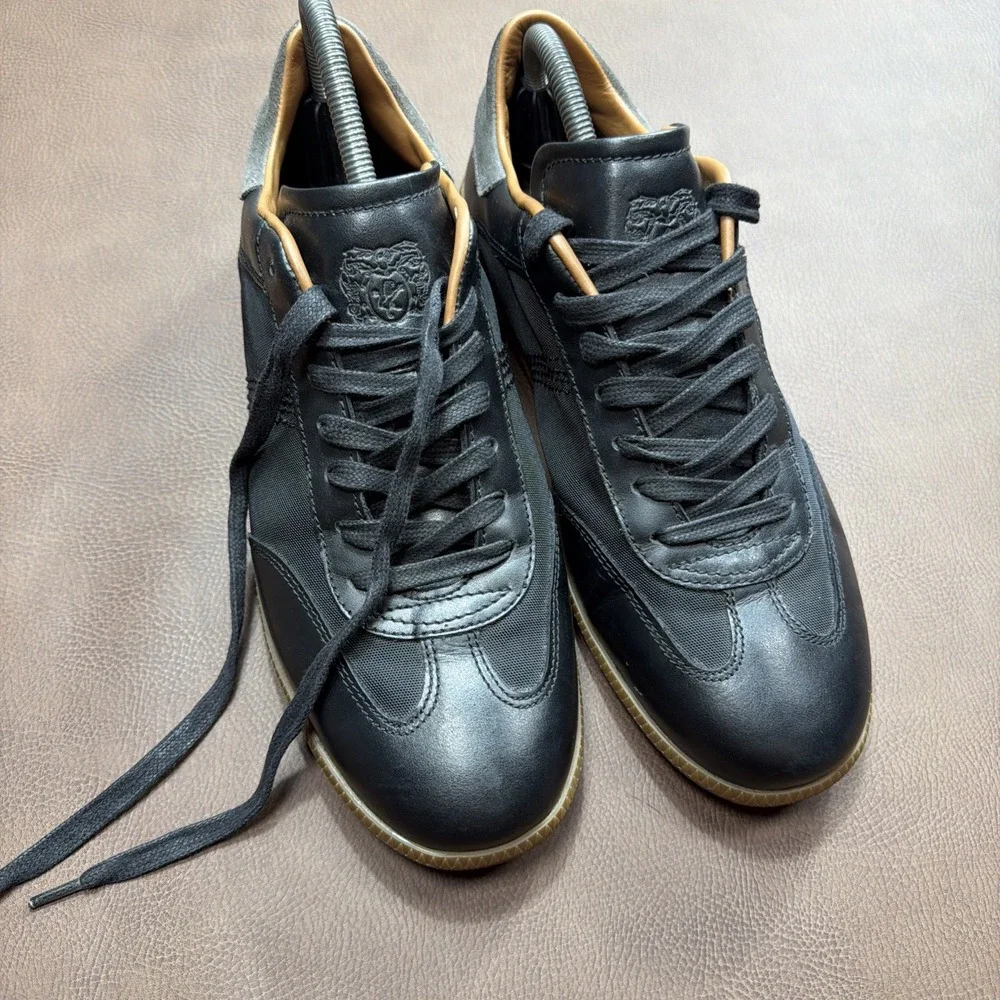 BRUNO MAGLI ITALY Dano Leather Sneakers Men 10.5 Black Gum Casual Shoes $298 New